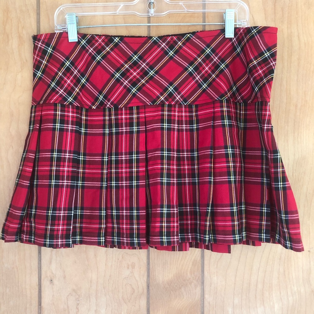 Tripp NYC Plaid Skirt Schoolgirl Pleats Mini